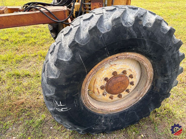 caterpillar-130g-image-19