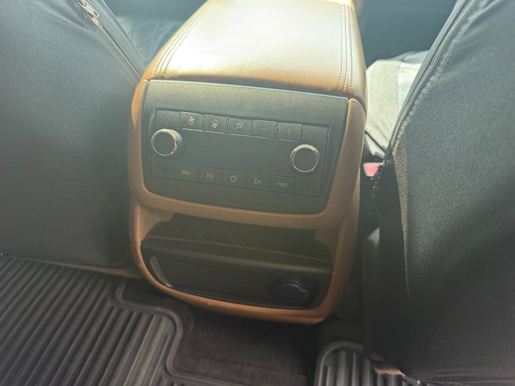 buick-enclave-image-8