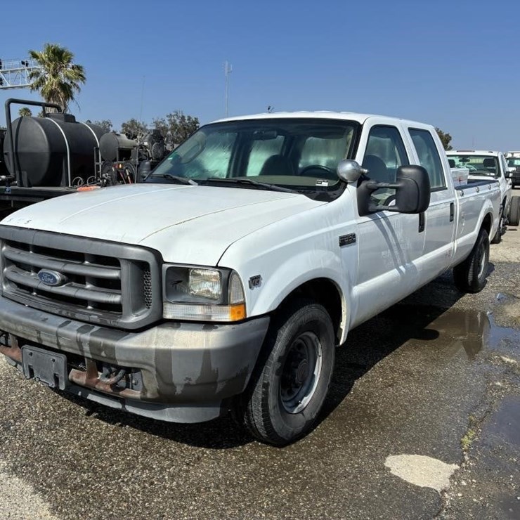 2004 FORD F350 SD