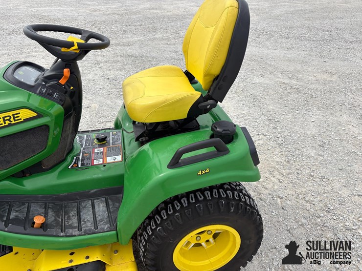 2013-john-deere-x738-image-15