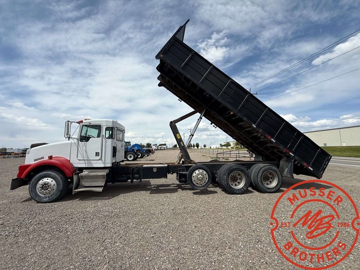 1995-kenworth-t800-image-7