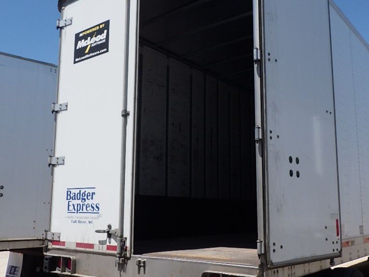2005-utility-4000d-x-image-18