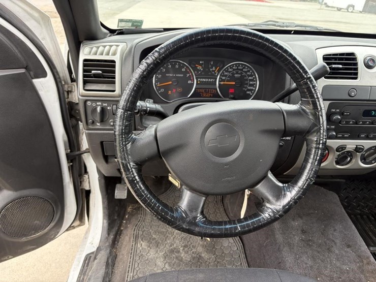 2009-chevrolet-colorado-image-14