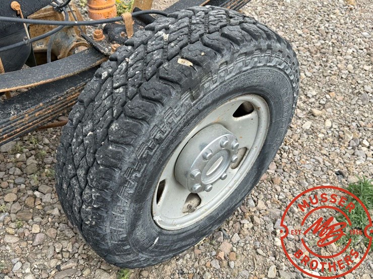 2009-ford-f250-image-12