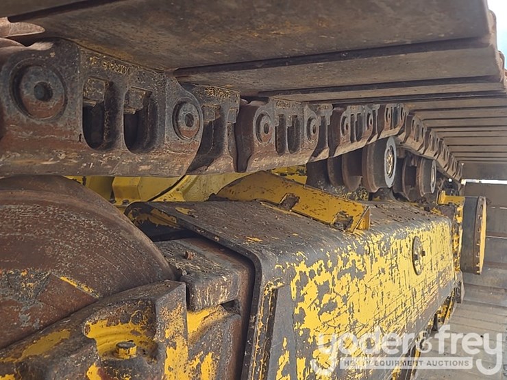 2023-komatsu-d71pxi-24-image-11