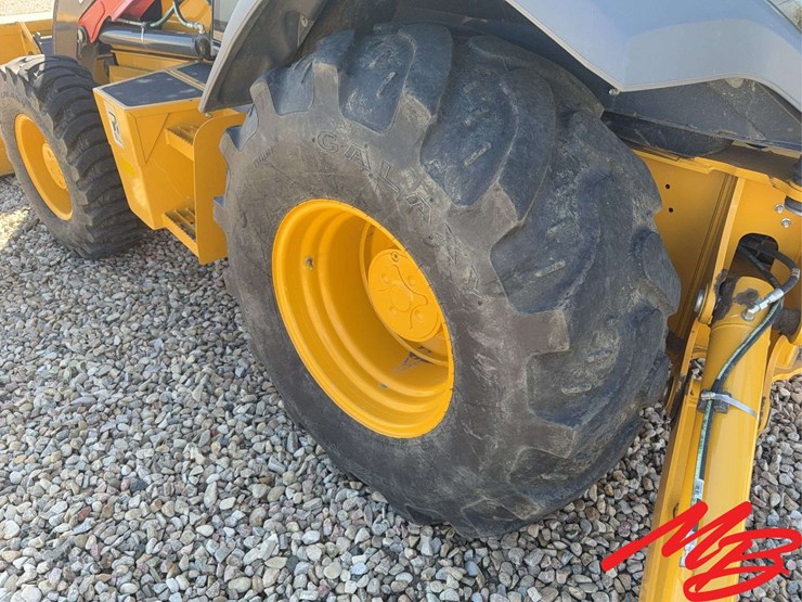 2023-deere-310sl-image-20