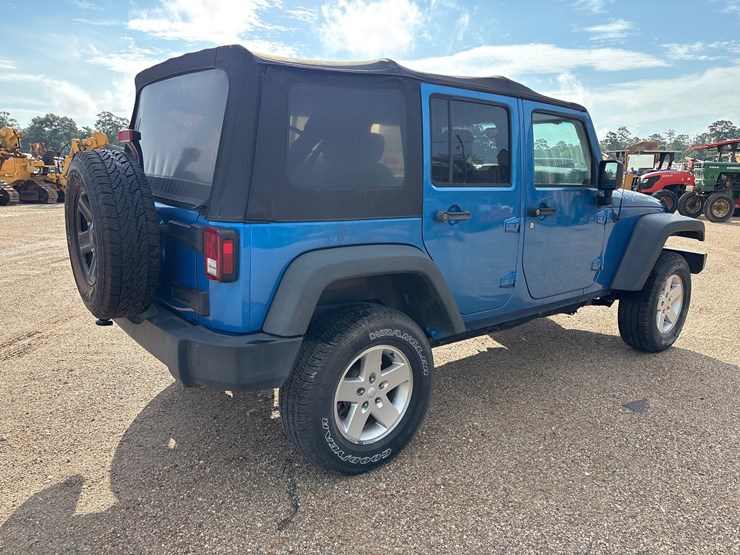 2015-jeep-wrangler-image-3