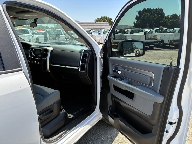 2019-dodge-1500-image-11