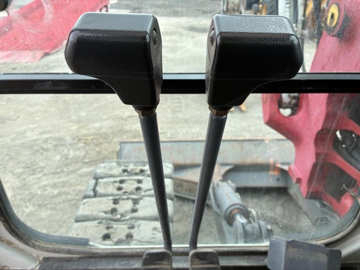 2019-takeuchi-tb2150-image-25