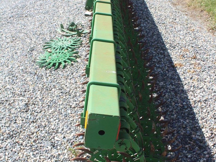 john-deere-400-image-8