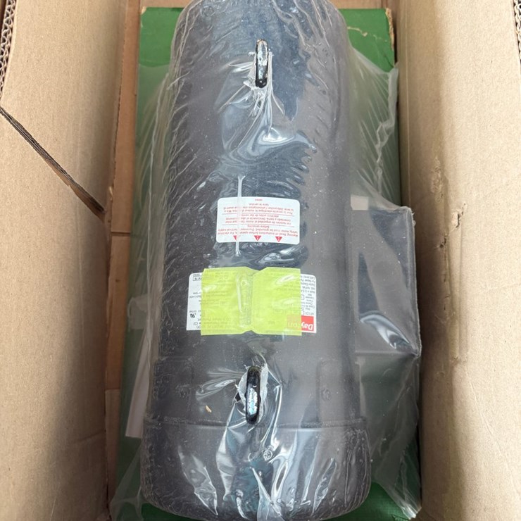 #1073 • DAYTON DC Permanent Magnet Motor