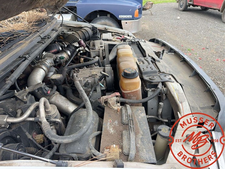 1999-ford-f550-image-24