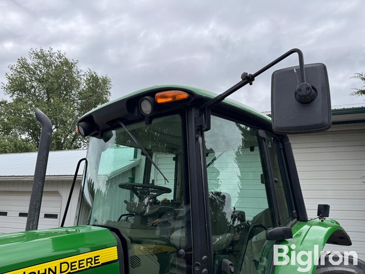 john-deere-7230-image-16