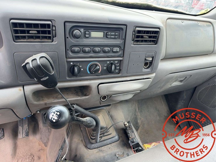 1999-ford-f550-image-19
