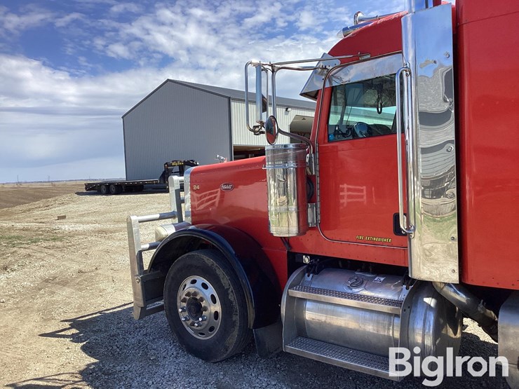 2006-peterbilt-379-image-14