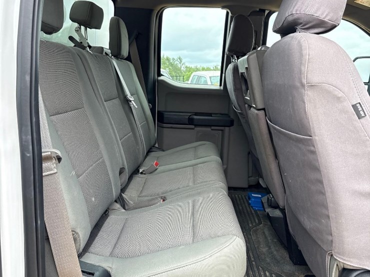 2019-ford-f550-image-10