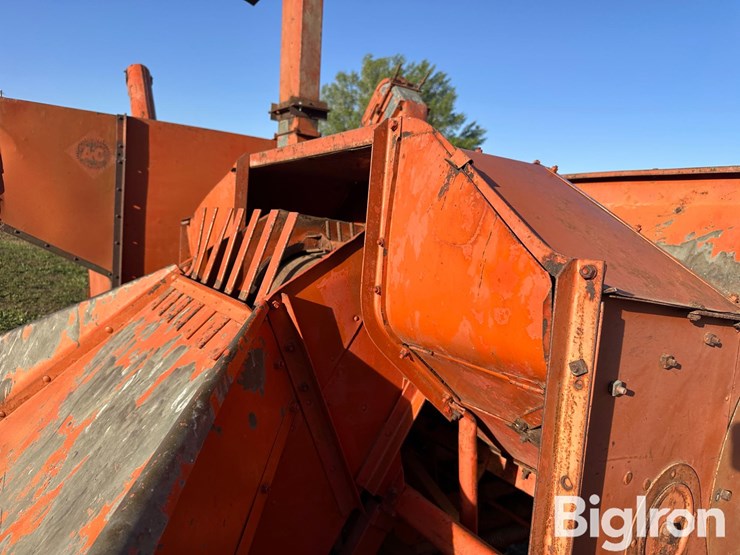 allis-chalmers-66-image-18
