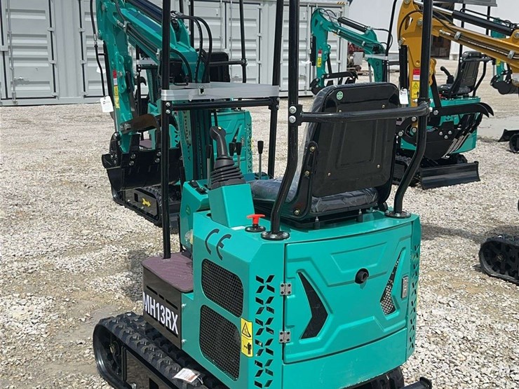 cfg-industrial-mh13rx-mini-excavator-image-5