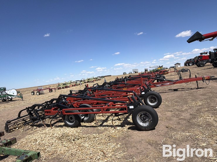 2016-case-ih-200-image-4