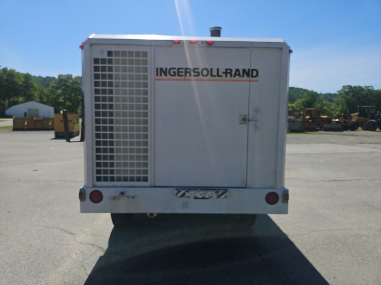 1984-ingersoll-rand-750-t/a-tow-behind-air-compressor-image-6
