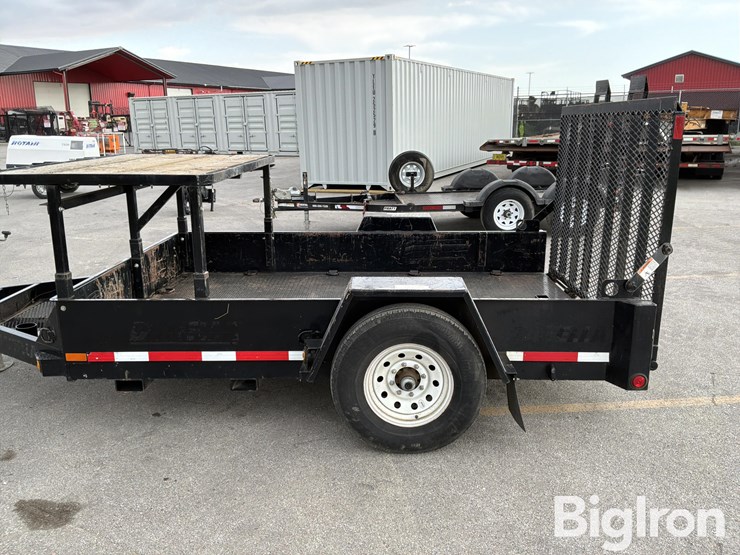 2023-custom-trailer-image-15