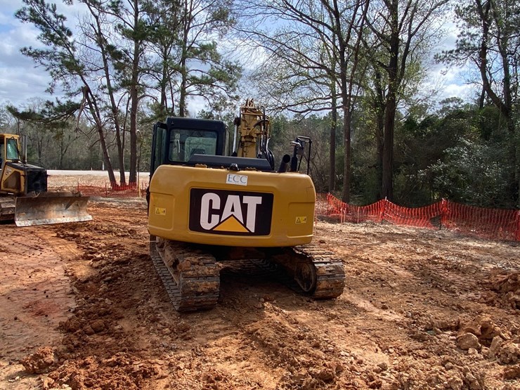 2015-caterpillar-311-flrr-image-3