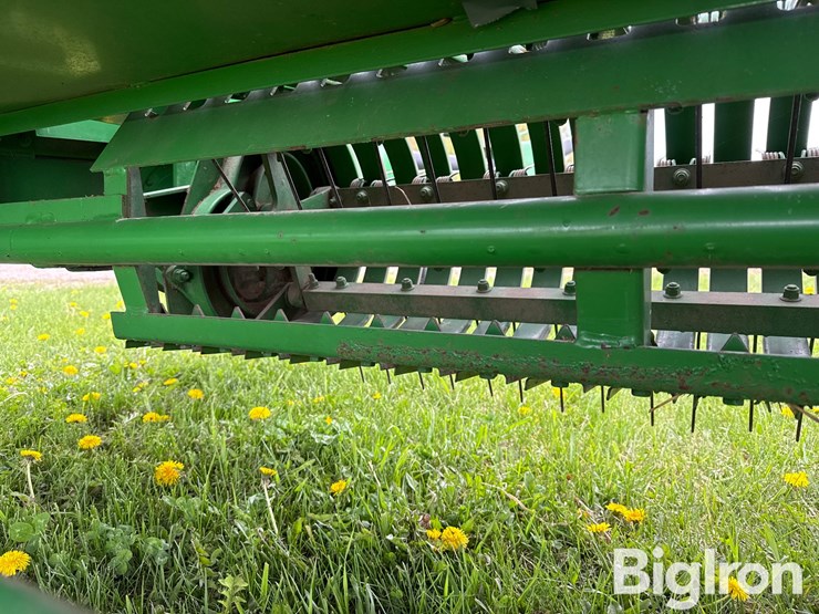 2005-john-deere-328t-small-square-baler-image-19