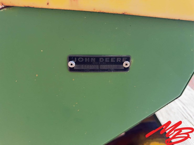 john-deere-11-image-17