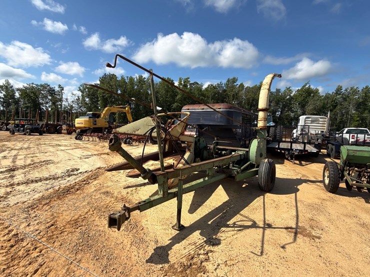 john-deere-3800-image-2