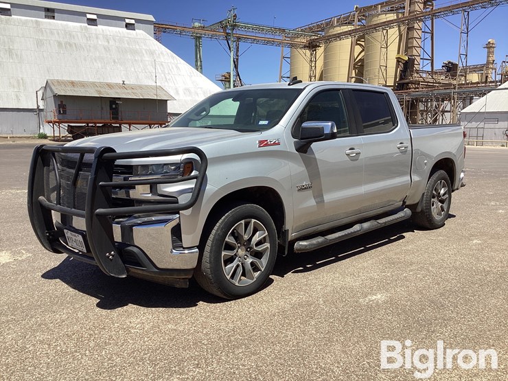 2020-chevrolet-silverado-1500-lt-image-1