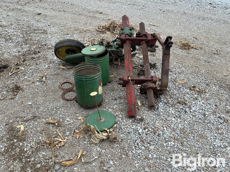 john-deere-71-image-6