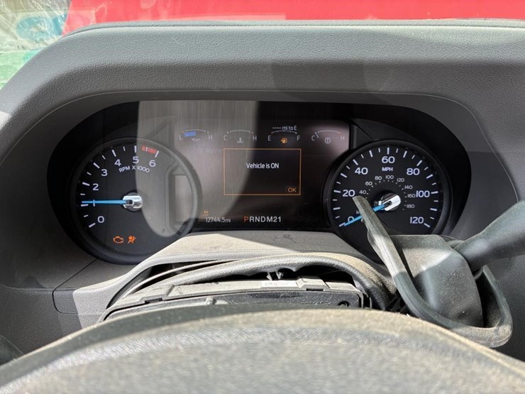 2022-ford-e350-image-13