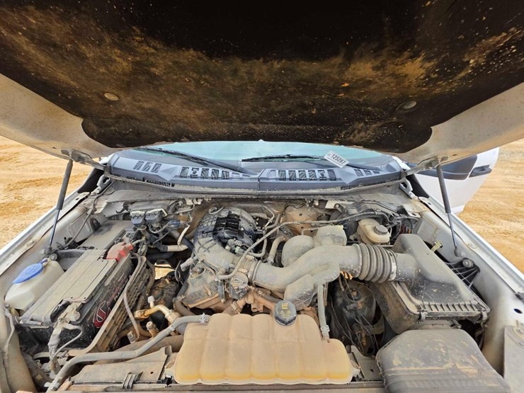 2017-ford-f150-image-14