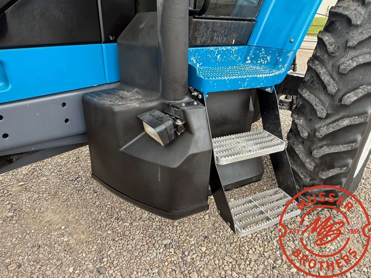 new-holland-8670-image-23