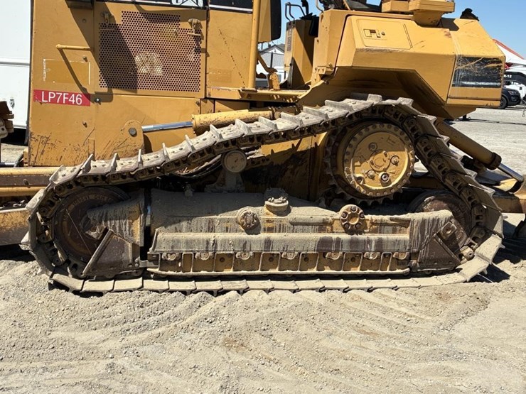 2000-caterpillar-d5m-image-10