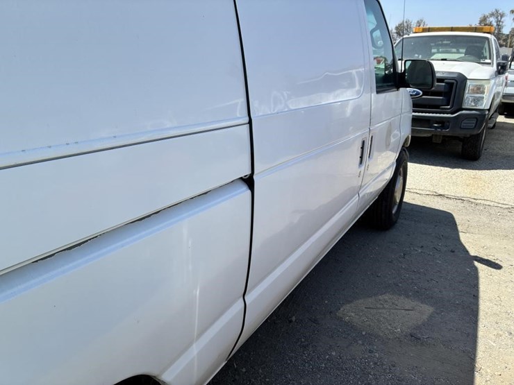 2002-ford-e350-sd-image-6