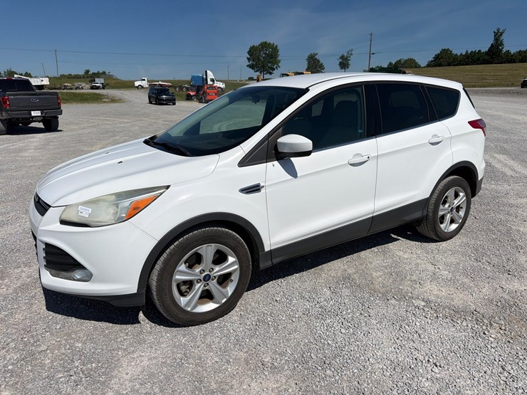 2014-ford-escape-se-image-1