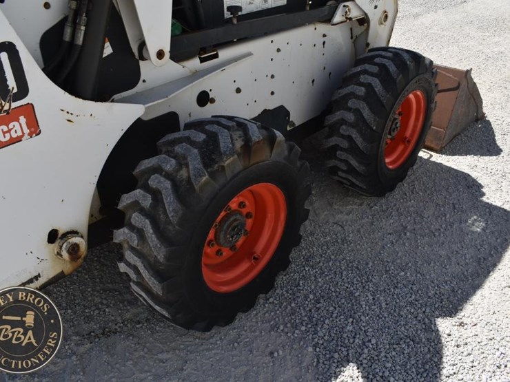 2007-bobcat-s250-image-35