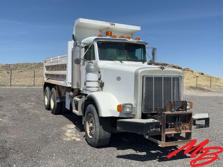 1996-peterbilt-379-image-7