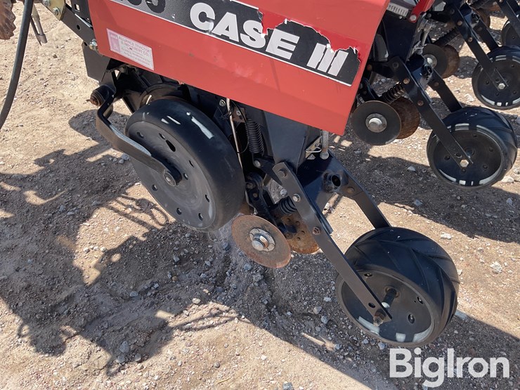 case-ih-1200-image-18