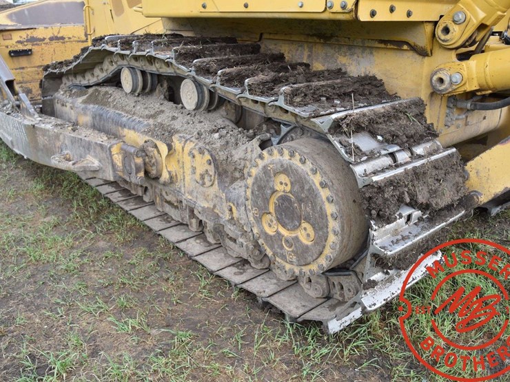 2010-caterpillar-d7e-image-33