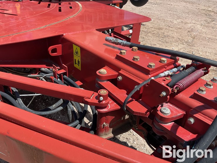 case-ih-1200-image-11