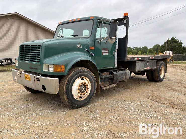 1999-international-4900-image-1