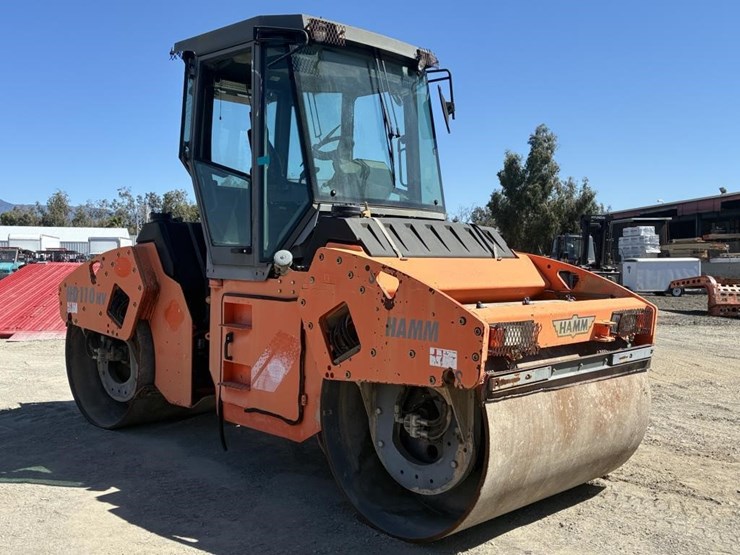 2012-hamm-hd110hv-image-2