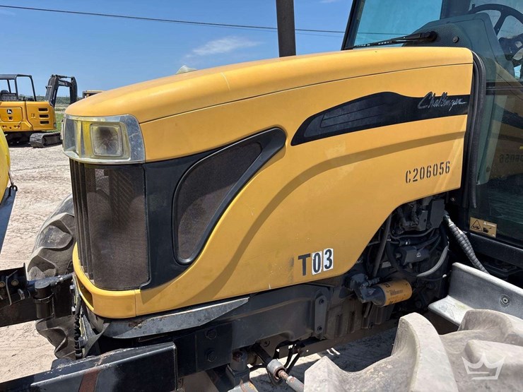 2012-challenger-mt465b-image-15