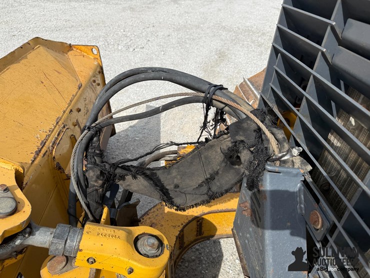 2017-deere-450j-lgp-image-17