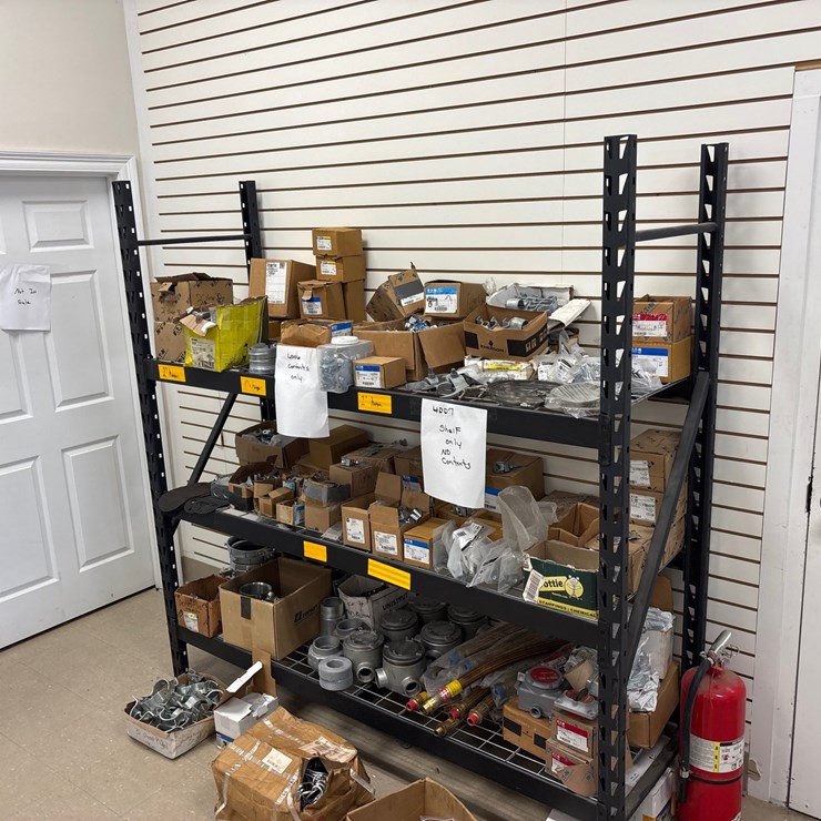 #4007 • ONE SHELF UNIT