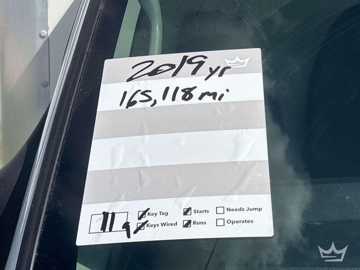 2019-ford-e350-image-22