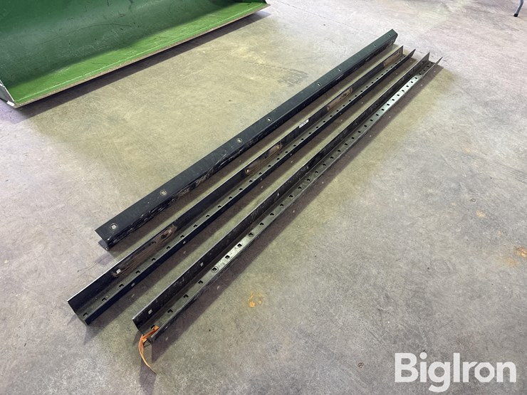 john-deere-2310-image-3
