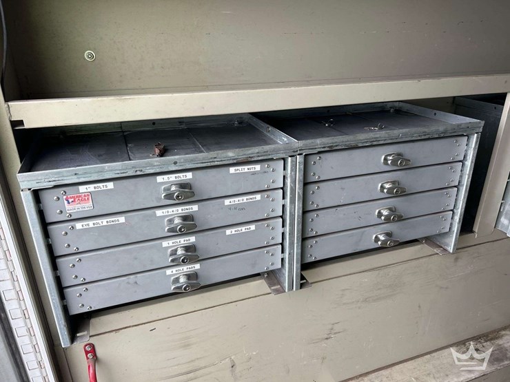 2016-ford-f550-image-26